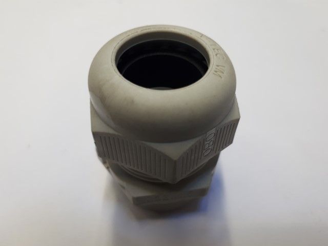 [001121] manchon de serrage, , B31-110 338, E200, E300, B37-110 338
