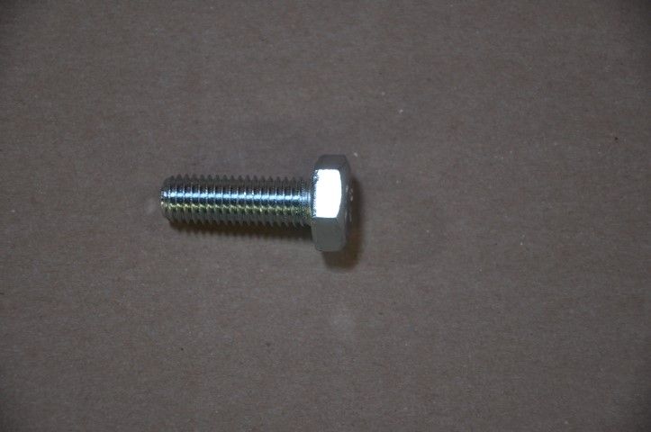 [001576] boulon, B24-100