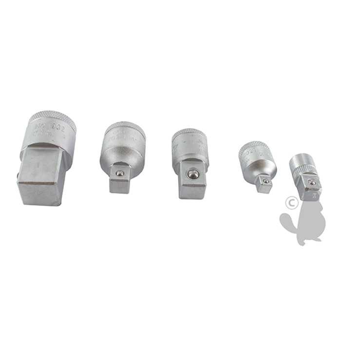 Jeu de cinq adaptateurs composé de deux réducteurs 3/8-1/4 et 1/2-3/8 et de trois augmentateurs 1/4, 9208490, 920-8490