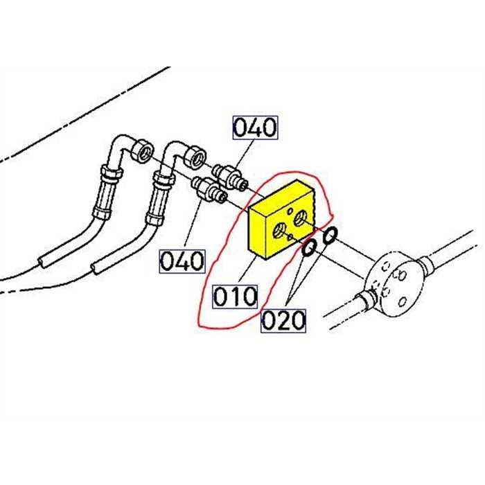 [75536-68110] Raccord carré 4 trous KUBOTA, 75536-6811-0, 75536-68113, 75536-6811-3, 7553668110