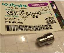 [K5453-34590]  Axe arrêt de lame KUBOTA G23-G26 D7.5-7-9 H14   h5-2-7-